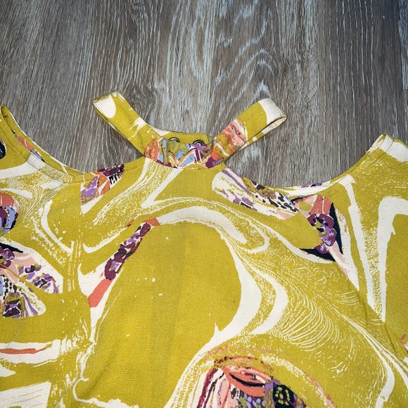 Free People Oversized Floral Shirt Size X Small - Picture 6 of 8